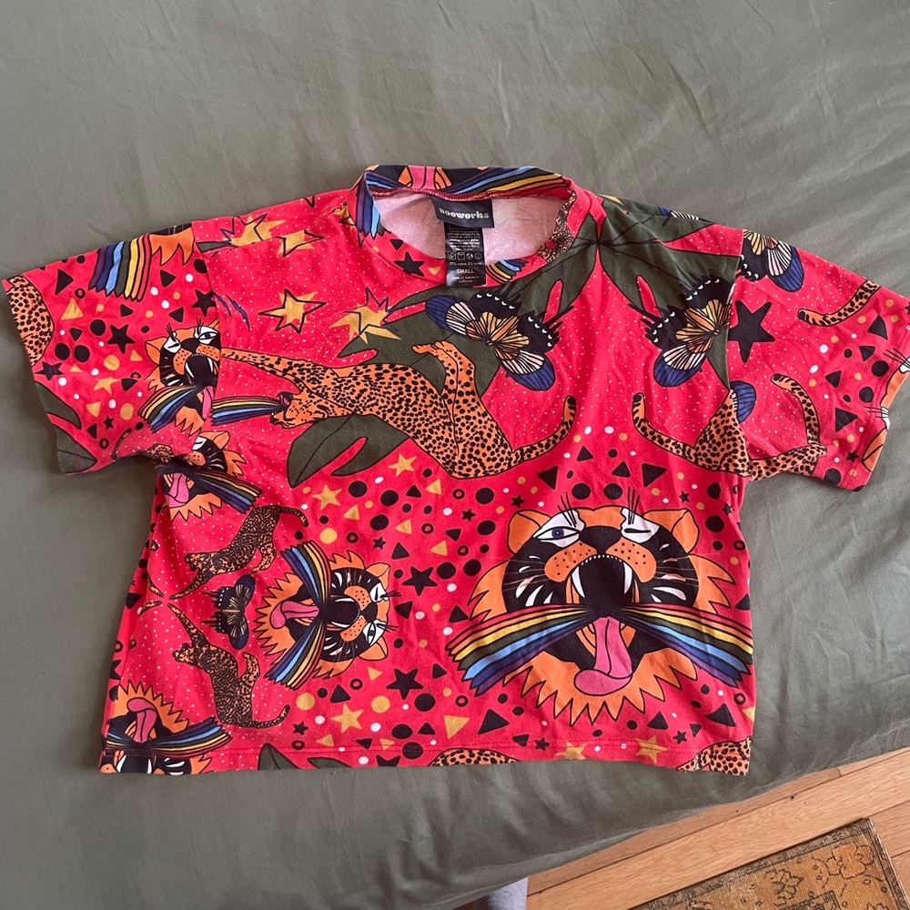 Nooworks Pride Tiger Mock Neck Tee Small